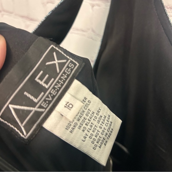 Alex Evenings NEW blue metallic jewel embellished midi gown size 16 Plus gems - Picture 11 of 11